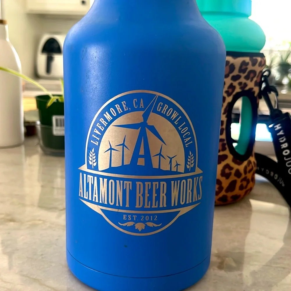 Growler - Picture 1 of 3